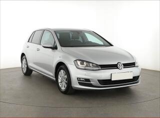 Volkswagen Golf 1.2 TSI, K��e, Bi-Xenony