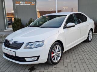 �koda Octavia 2.0TDI 110kW Style,�R,2x Kola