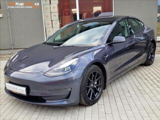 Tesla Model 3 Dual Motor 366kW AWD, p�vod �R