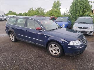 Volkswagen Passat 1,9 TDI - náhled 12