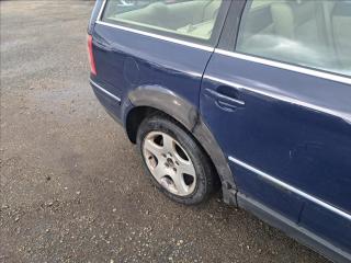 Volkswagen Passat 1,9 TDI - náhled 13