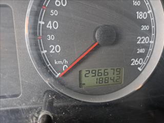 Volkswagen Passat 1,9 TDI - náhled 28