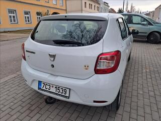 Dacia Sandero 1,2 i - náhled 12
