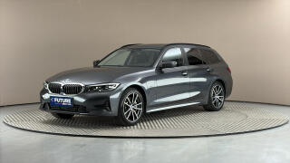 BMW 330e AUT Touring Advantage