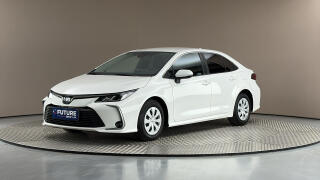 Toyota Corolla 1.8 Hybrid AUT Active Sedan