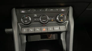 Škoda Karoq 2.0 TDI DSG 4x4 Style - náhled 13