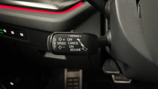 Škoda Octavia 2.0 TDI DSG 4x4 RS - náhled 14
