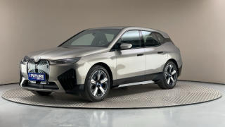 BMW iX xDrive 40