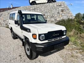 Toyota Land Cruiser GRJ78 MY24  4.0 V6 5M/T Standa
