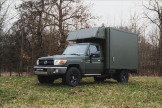 Toyota Land Cruiser 4.0 - n�stavba -  long  GRJ79