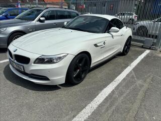 BMW Z4 sDrive 20i Automat,2 sady kol