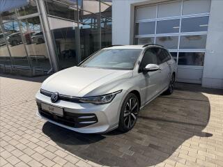 Volkswagen Golf Variant 1.5 eTSI 7DSG mHEV  People