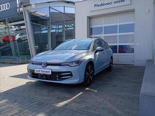 Volkswagen Golf Variant 1.5 eTSI 7DSG mHEV  People