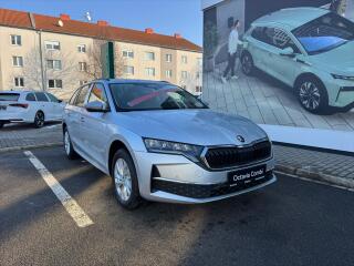 �koda Octavia 1.5 TSI 85kW  130 let