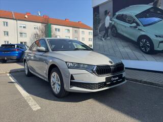 �koda Octavia 1.5 TSI m-HEV 110 kW  Classic
