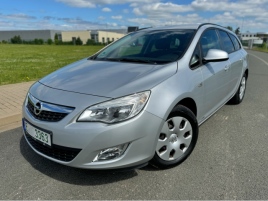 Opel Astra 1.4 TURBO 103kW TAN SERVISKA