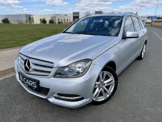 Mercedes-Benz 180 CGI 7G NAVIGACE SERVISKA