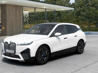BMW iX 