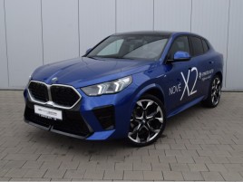 BMW X2 sDrive18d,M Paket, Velmi hezk