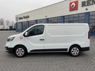 Renault Trafic VAN L1H1 150k RED