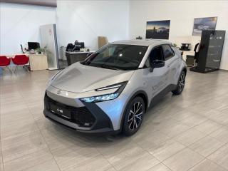 Toyota C-HR 1.8 hybrid 140 kon  Style