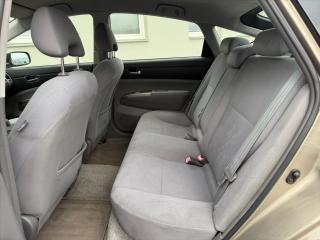 Toyota Prius 1,5 ÚPRAVA ZTP-RUČNÍ OVLÁDÁNÍ - náhled 11