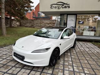 Tesla Model 3 Long Range AWD Highland