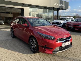 Kia Ceed SW 1.5 T-GDi 7DCT TOP PREMIUM