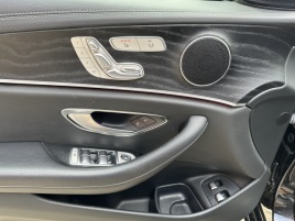 Mercedes-Benz Třídy E E200-AMG-4M-R19-ČR-1 MAJ - náhled 15