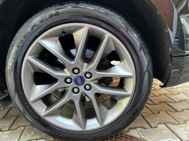 Ford Edge SPORT-4x4-ČR-R20-PANO-TAŽ - náhled 34