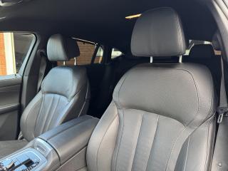 BMW X6 4.0xD-MPAK-R21-ČR-TAŽNÉ - náhled 17