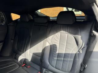 BMW X6 4.0xD-MPAK-R21-ČR-TAŽNÉ - náhled 32