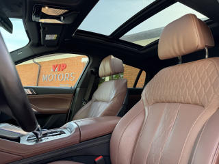 BMW X6 40i xD-VZDUCH-TAŽNÉ-LASER-ZÁRU - náhled 11