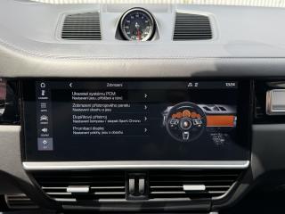Porsche Cayenne TURBO-404KW-PANO-SPORT PAK-R22 - náhled 31