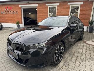 BMW 540xD-M PRO-R21-PANO-B&W-TA�
