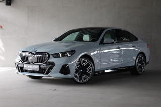 BMW 550e xDrive,Ventilace,H/K,HUD