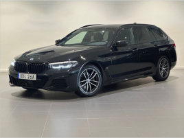 BMW 520d xD M-Sport NezTop AdTempo