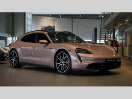 Porsche Taycan Sport Turismo PASM