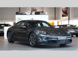 Porsche Taycan 93kWh ACC Vzduch Matrix BOSE