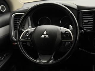 Mitsubishi Outlander 2.0 PHEV AWD + Tažné - náhled 10
