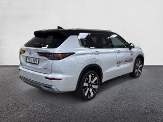 Mitsubishi Outlander 2.4 PHEV INSTYLE HuD 360 Pano - náhled 4