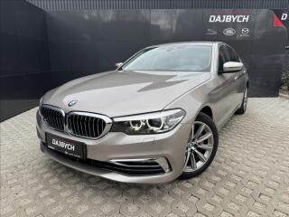BMW 2.0 530i xDrive AT �R