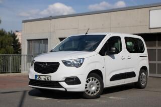 Opel Combo Servisn� kn�ka, zimn� kola.