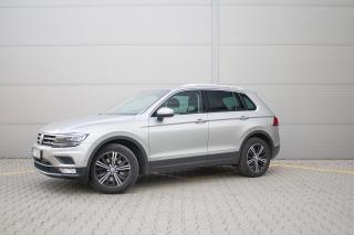 Volkswagen Tiguan 132 kW, Alcantara, nebouran