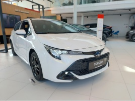 Toyota Corolla 1.8 FHEV 140k