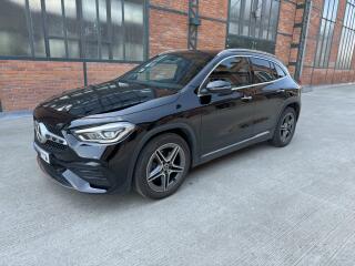 Mercedes-Benz GLA 200d 4MATIC AMG 