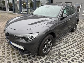 Alfa Romeo Stelvio Q4 2.0 Turbo