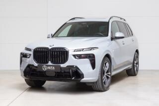 BMW X7 Xdrive40i,M-paket,�R,1.M,Ta�n�