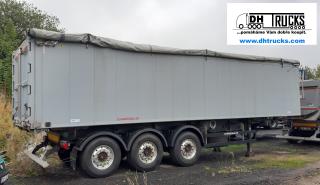 Schwarzm�ller 50 m3 /trojkombinace/ 6.100 kg