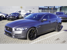 Jaguar XE XE 2.0  PURE